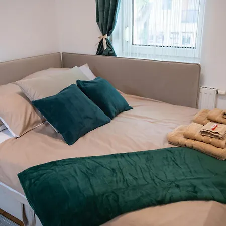 Bella Apartman Nyiregyhaza Exterior photo